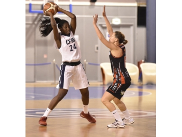 Auteur de 18 points, Mariama Daramy finit bien la saison - Photo : Bellenger/IS/FFBB Mariama Daramy