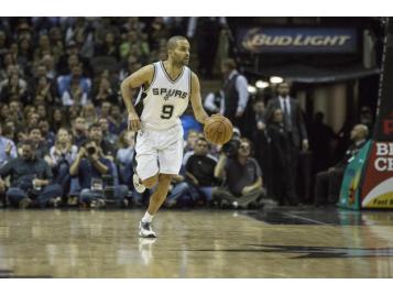 Tony Parker en très grande forme cette nuit face aux Grizzlies - Photo : PresseSports Tony Paker